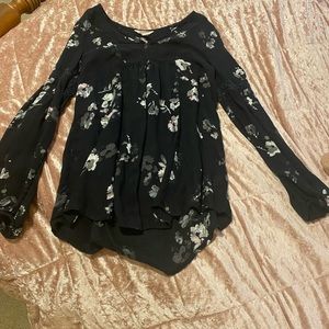 Black floral top